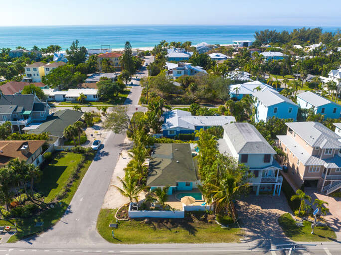 Private Palms by Anna Maria Island Accommodations