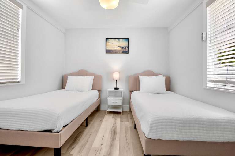 Fourth Bedroom - Two Twin beds
