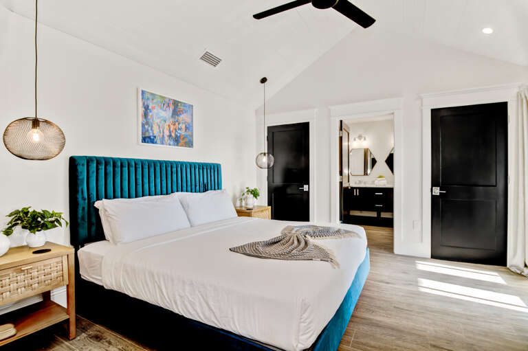 Primary Bedroom - King
