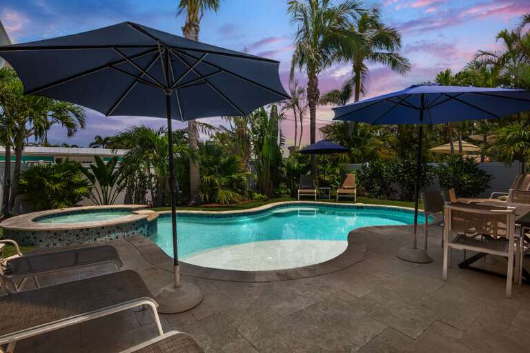 Private Pool and Spa