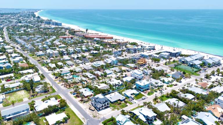 Island Chic by Anna Maria Island Accommodations
