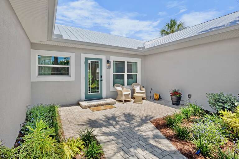 Island Chic by Anna Maria Island Accommodations