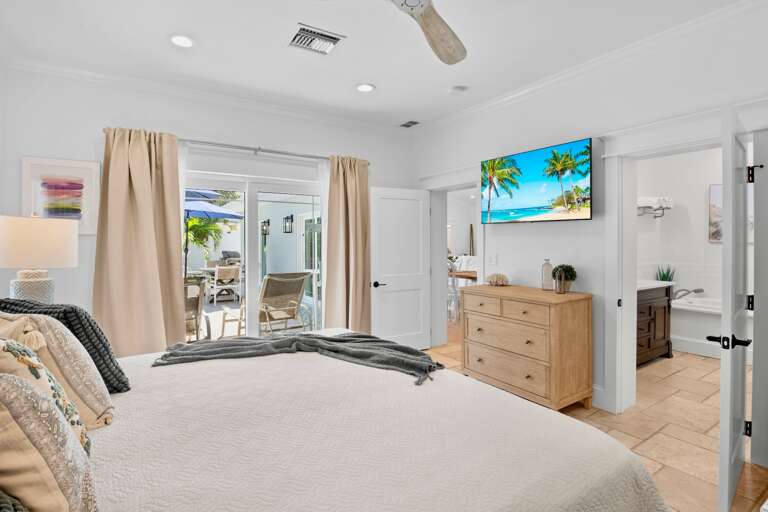 Primary Bedroom - King