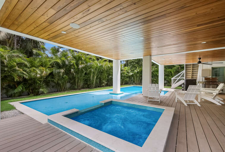 Private Pool and Spa