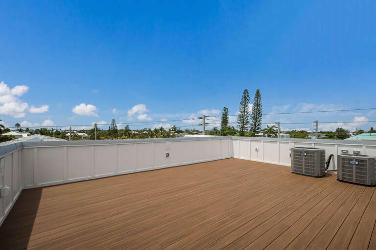 Rooftop Deck