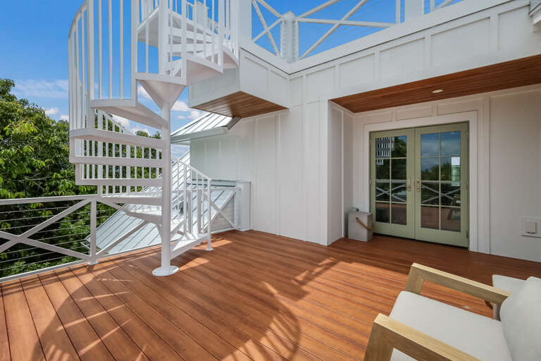 Top Floor Deck