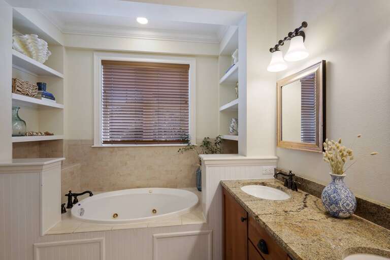 Elegant Tub