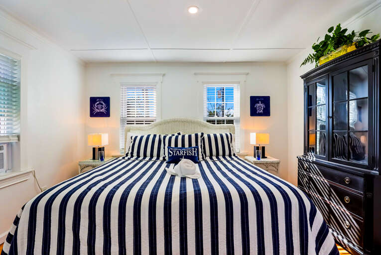Primary Bedroom - King