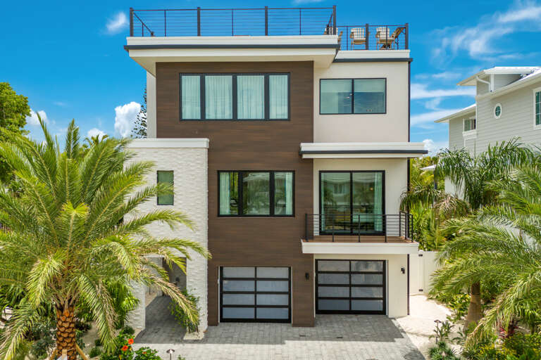 Grand Home Exterior
