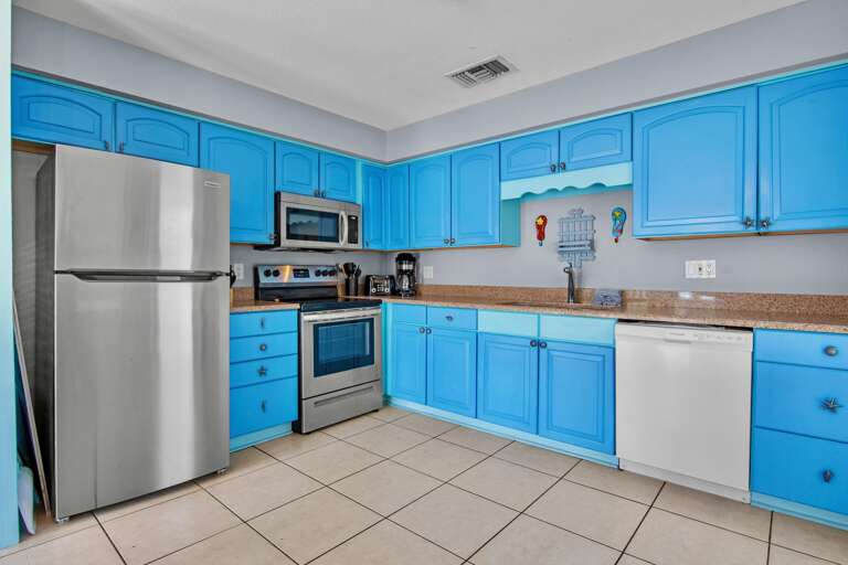Fully equipped kitchen