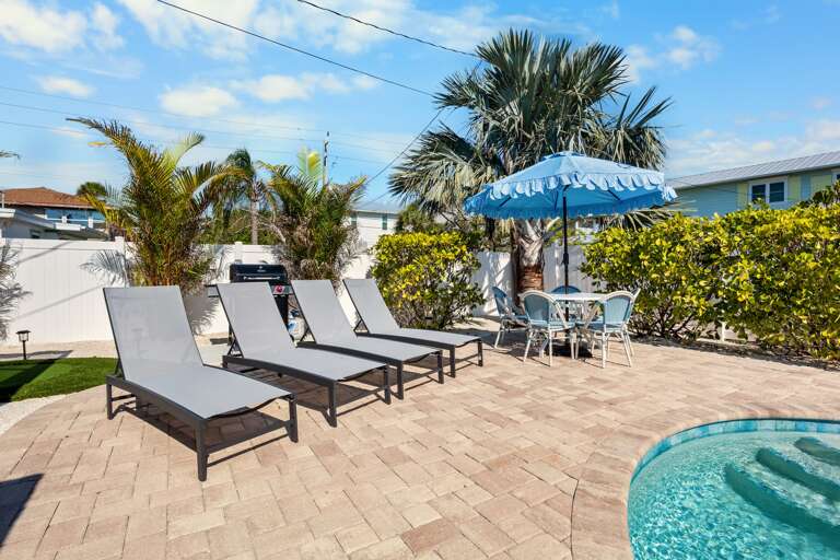 Poolside Loungers