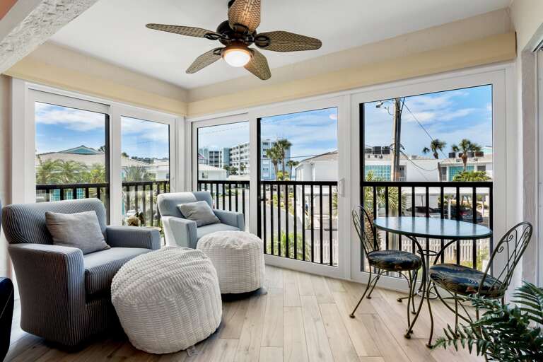 Additional Living Area with Gulf Views