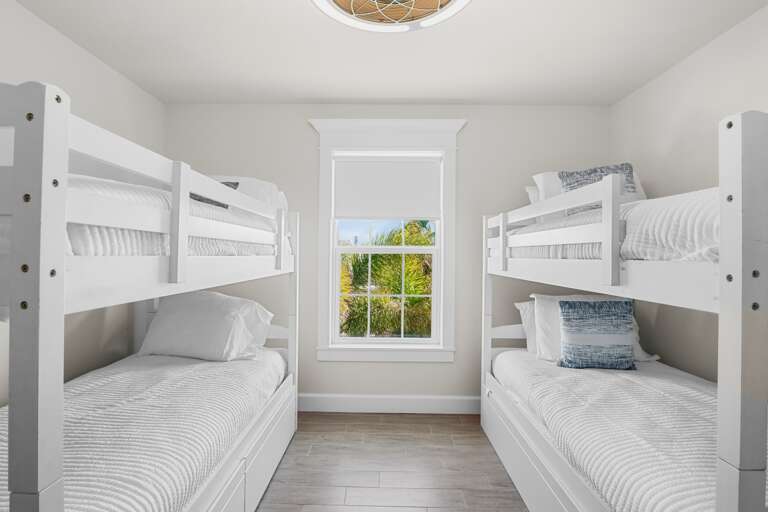 Fourth Bedroom - Two Twin/Twin Bunk