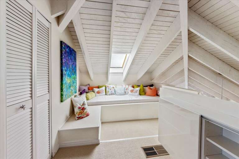 Upper level seating area