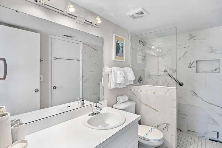 Primary Bathroom, Ensuite