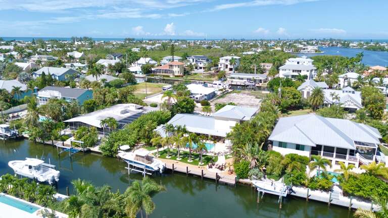 Dolphin Daze by Anna Maria Island Accommodations
