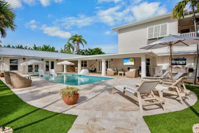 Dolphin Daze by Anna Maria Island Accommodations