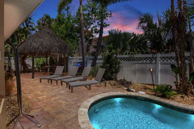 Poolside Loungers