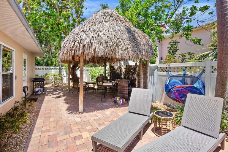 Tiki Hut Bar Area