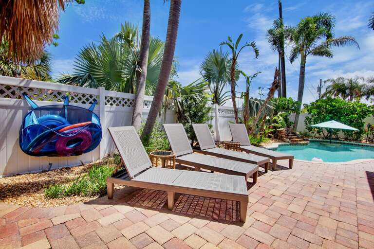 Poolside Loungers