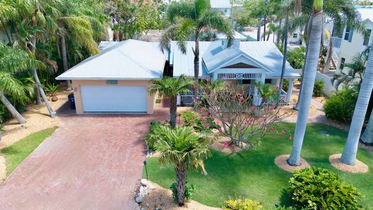 Honu Hale by Anna Maria Island Accommodations