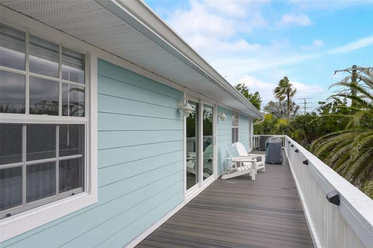 Balcony with Sitting Area