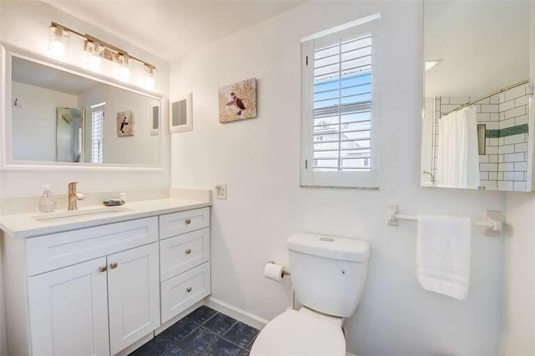 Primary Bedroom, Ensuite bathroom