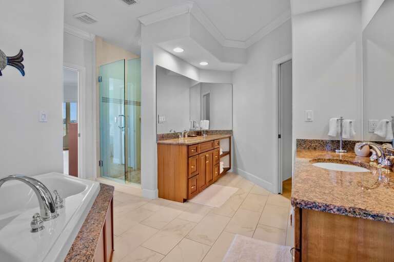 Primary Bedroom, Ensuite Bathroom
