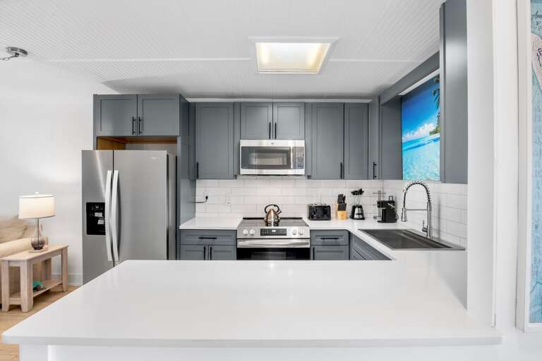 Fully Equipped Kitchen with Appliances