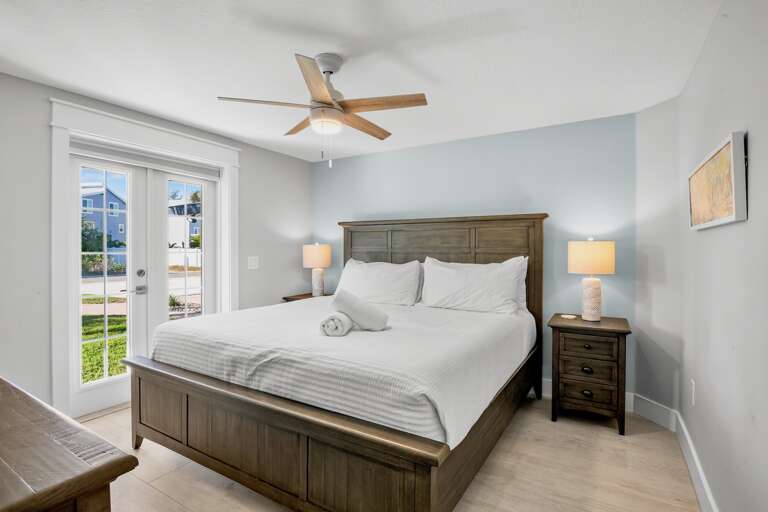 Third Bedroom, King bed