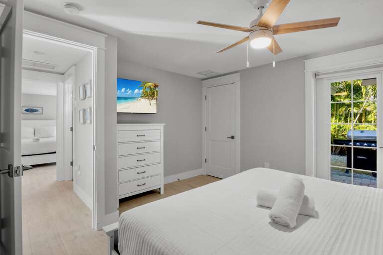 Second Bedroom, King bed