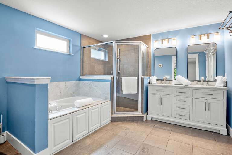 Primary Bedroom, Ensuite Bathroom