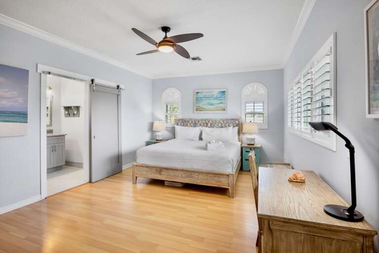 Primary Bedroom, King bed