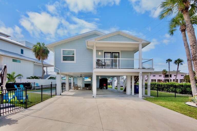 MI Island Time by Anna Maria Island Accommodations