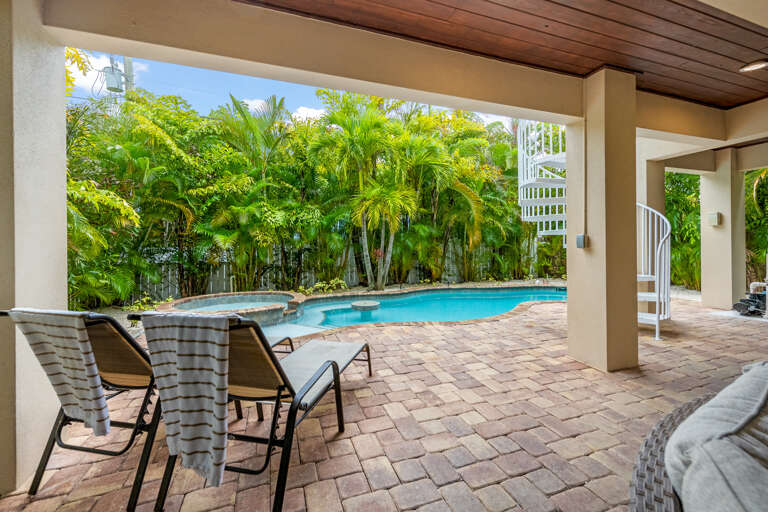 Private Pool