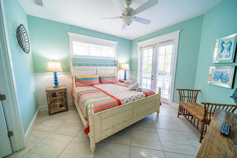 Primary Bedroom - Main Level - King