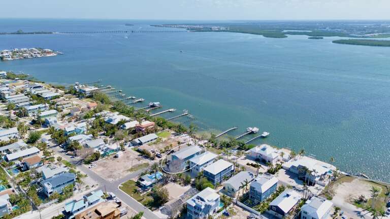 Neighborhood by Anna Maria Vacations