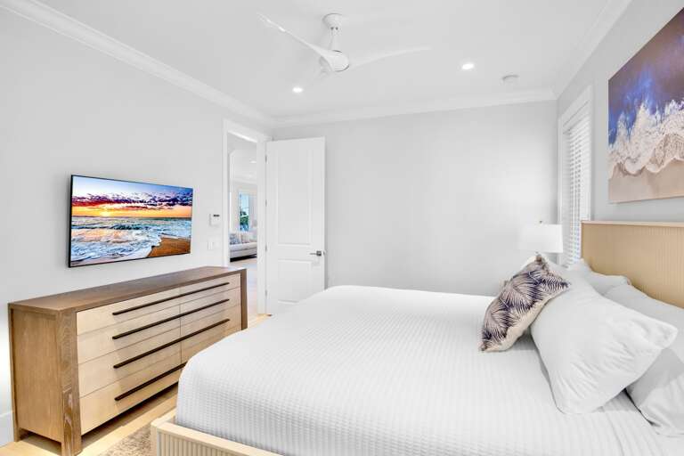 Primary Bedroom, King