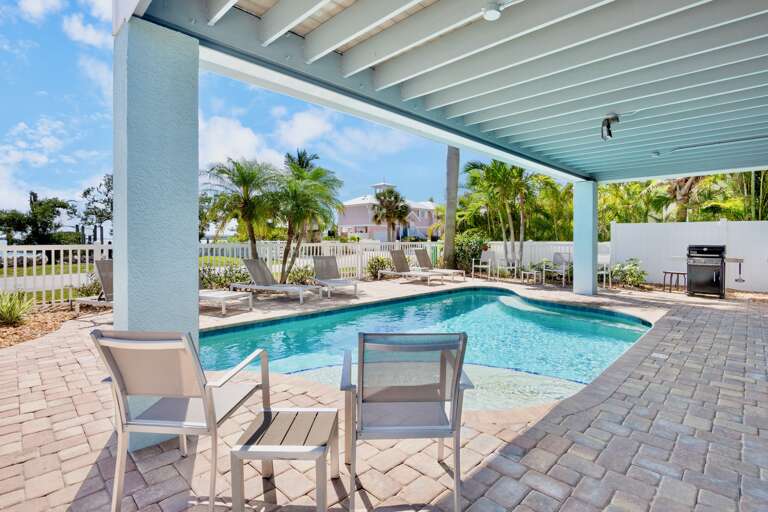Poolside Seating