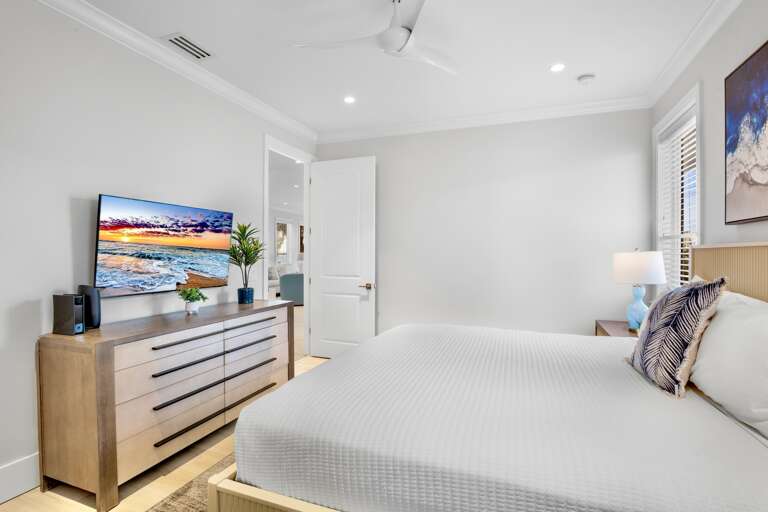 Primary Bedroom, King