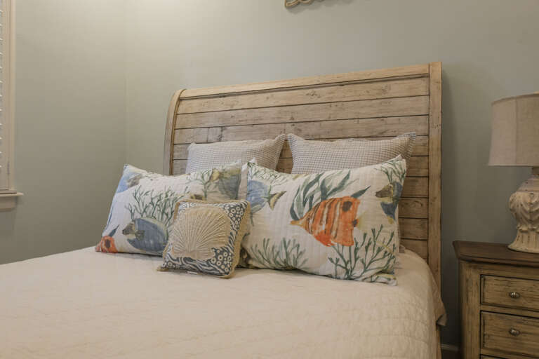 Third Bedroom - Queen