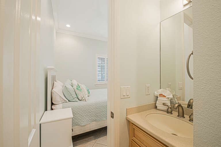Second Ensuite Bathroom