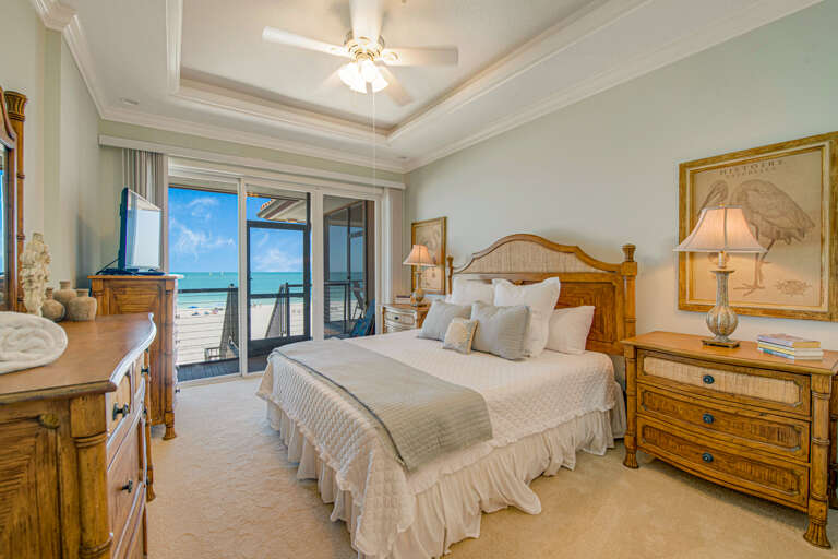 Primary Bedroom - King