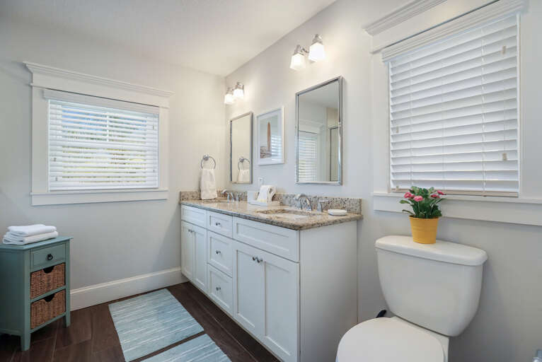 Primary En-Suite