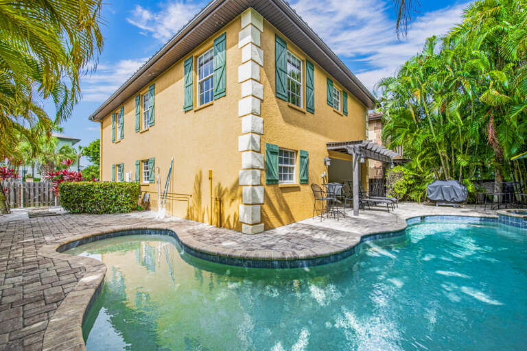 Private Pool and Spa