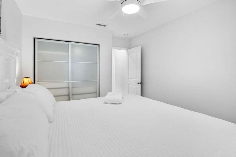 Second Bedroom, King bed
