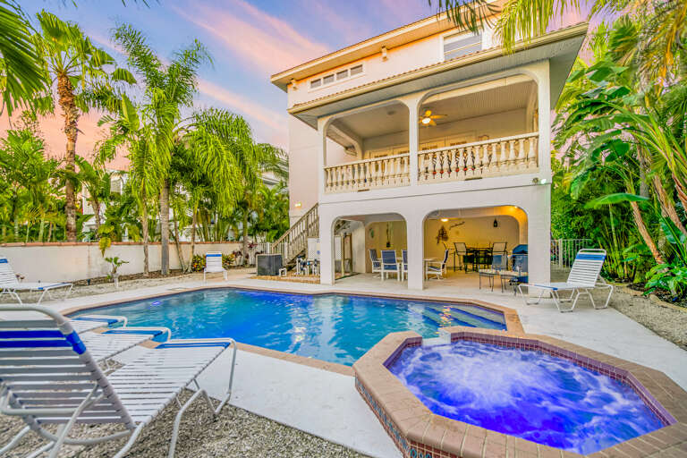 Private Pool and Spa