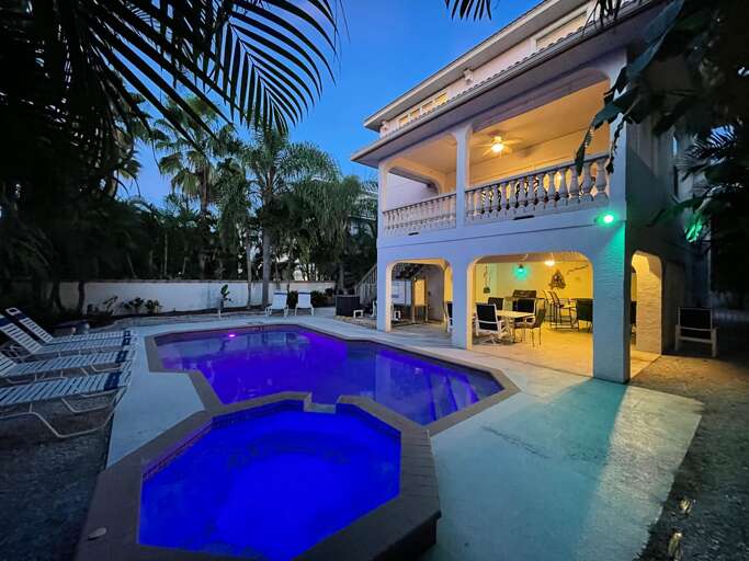 Casa Muratti - by Anna Maria Vacations