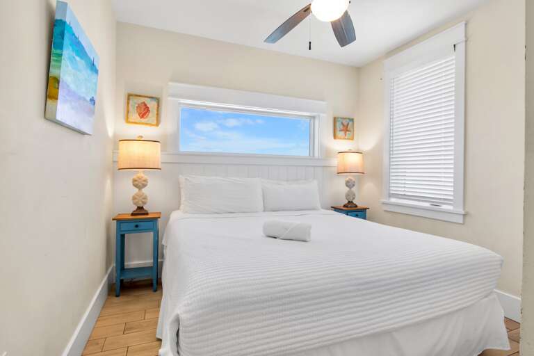 Second Bedroom, King bed