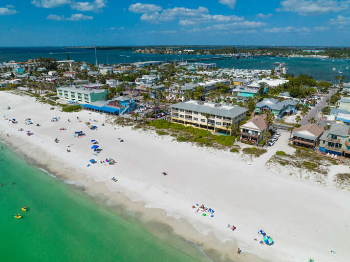 Direct Beach Front